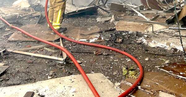 La Nación / Accidente aéreo deja 10 muertos y unos 17 heridos