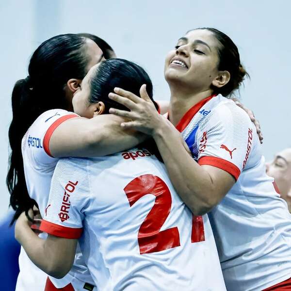 Pilar se coronó en masculino: La República se tiñe de azulgrana - Polideportivo - ABC Color
