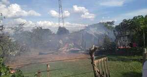 Diario HOY | Discusión de pareja termina en incendio que arrasa con tres viviendas