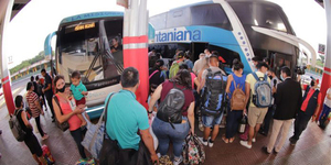 DINATRAN GARANTIZA DISPONIBILIDAD DE BUSES Y CONTROL DE PRECIOS JUSTOS PARA VIAJES POR FIN DE AÑO - Itapúa Noticias