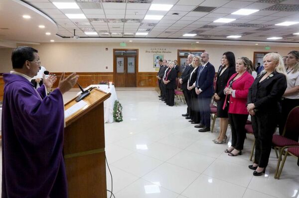 Misa de acción de gracias por culminación del año laboral