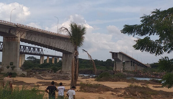 Al menos un muerto y 10 desaparecidos tras colapso de puente en Brasil - Unicanal