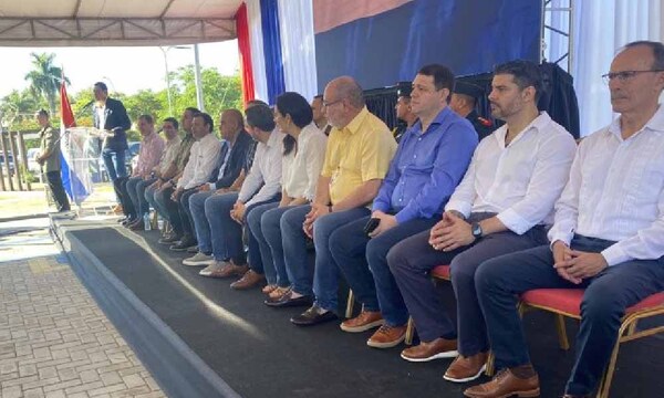 Firman contratos para ampliación de tramos, viaducto y pavimentación, que beneficiarán a Central y Caaguazú – Prensa 5