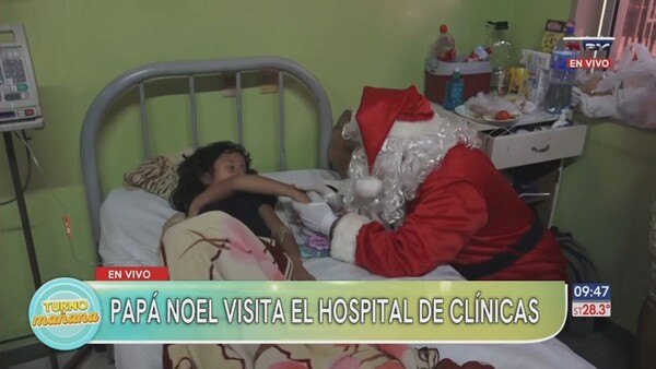 Papá Noel llevó alegría a los niños internados en el Hospital de Clínicas