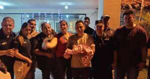 La Nación / Paraguarí: recién nacida robada ya está con su familia; médica permanece detenida