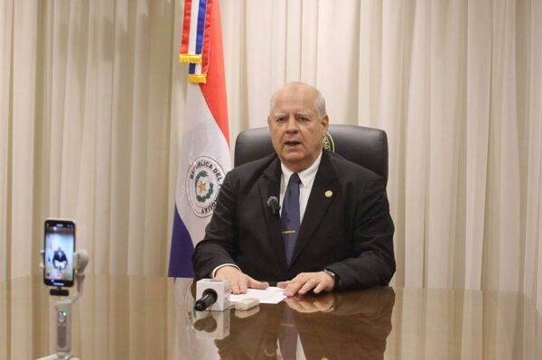 Presidente de la Corte Suprema deseó Feliz Navidad y Próspero año 2025 a magistrados y funcionarios