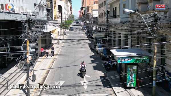 ANDE retirará cablerío de cuatro calles del microcentro y las iluminaría con tecnología LED - Economía - ABC Color