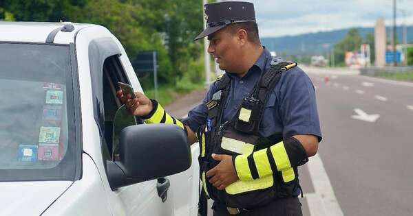 La Nación / Operativo Fin de Año: Caminera despliega 487 inspectores para controles en rutas
