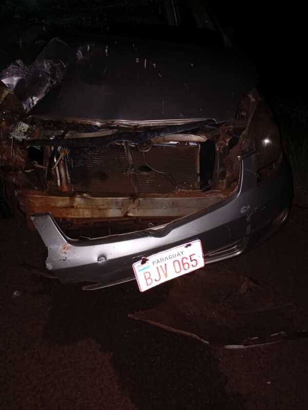 Grave accidente en Ruta PY06: Automóvil y motocicleta colisionan en Encarnación
