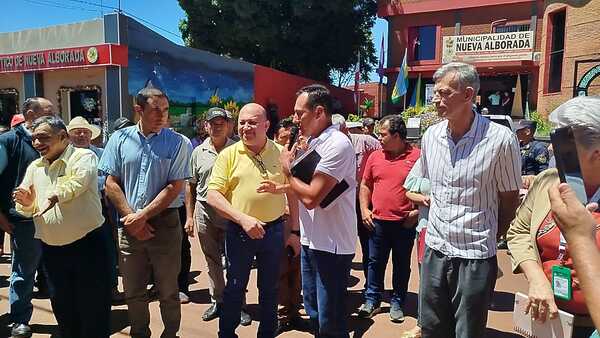 ACUERDO ENTRE LA EBY Y POBLADORES DE NUEVA ALBORADA BENEFICIARÁ A 520 FAMILIAS - Itapúa Noticias