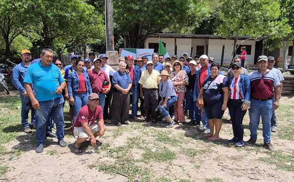 Cerro Galván de Alto Paraguay celebra su electrificación luego de una larga espera