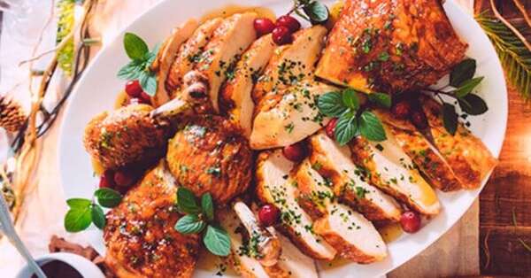 Restaurantes preparan el catering para la cena de Nochebuena