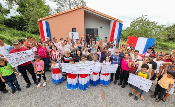 Unas 179 familias de San Pedro recibirán la Navidad en nuevos hogares, dignos y seguros - .::Agencia IP::.