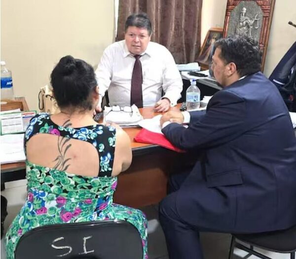 Imputan a médica por robarse a una beba del Hospital de Paraguarí