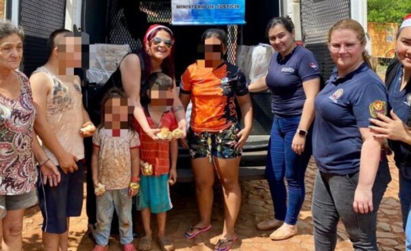 Internas de CDE elaboraron y donaron 850 roscas navideñas