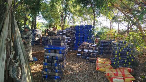 SENAD incautó más de 20 mil kilos de marihuana tras un enfrentamiento en Canindeyú - trece