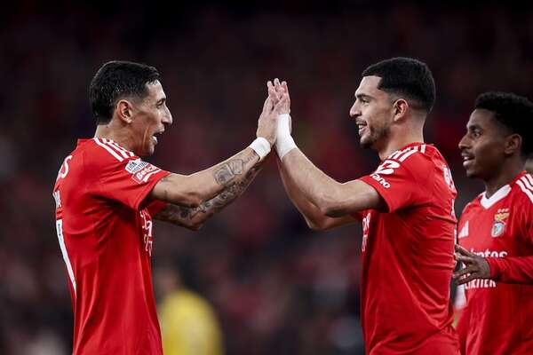 Fútbol Internacional: El Benfica se pone líder en la Liga de Portugal - Fútbol Internacional - ABC Color