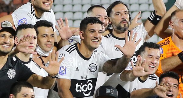 Versus / ¿Cuánto debe abonarle Olimpia a Diego Polenta?