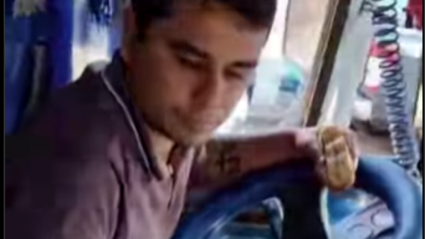 Video: Chofer bajó a sus pasajeros por pedirle que se apure