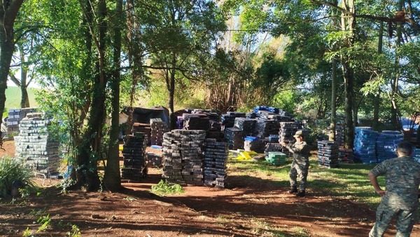 Récord: Incautan 40 toneladas de marihuana tras tiroteo en Canindeyú - ADN Digital