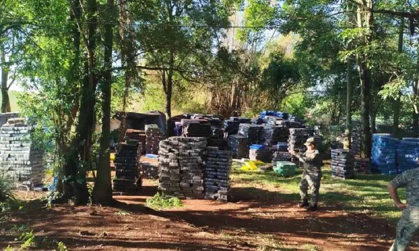 Histórica incautación de 48 toneladas de marihuana tras enfrentamiento con narcos – Prensa 5