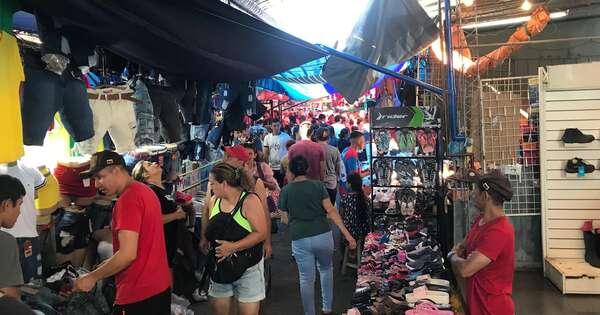 Diario HOY | Incesante movimiento en el Mercado 4 por las compras navideñas