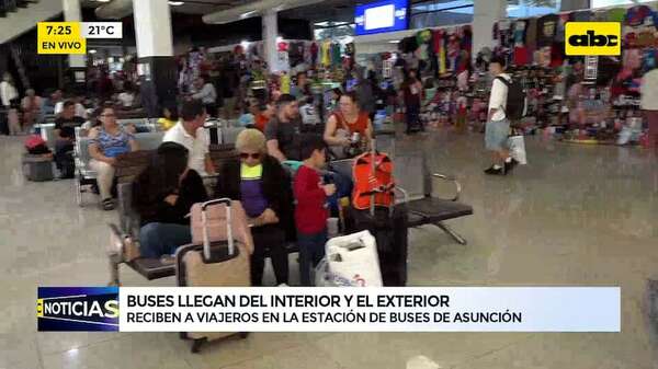 Video: Intenso movimiento en la Terminal de Ómnibus rumbo a pasar Nochebuena - ABC Noticias - ABC Color