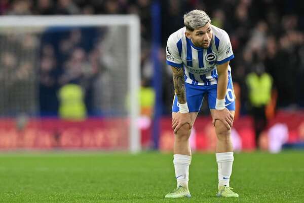 El DT de Brighton habló nuevamente de Julio Enciso: “Está haciendo un muy buen trabajo” - Fútbol Internacional - ABC Color