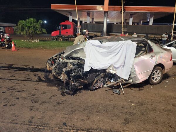 Fatal accidente en Minga Guazú: un muerto y un herido en triple choque - ADN Digital