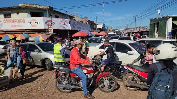 Excelente movimiento comercial, pese a caos vehicular en el Mercado Municipal en Concepción