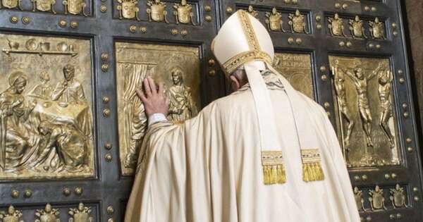 La Nación / El papa celebra la Navidad y lanza el Jubileo 2025, “Año Santo” en Roma