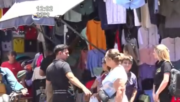 Intenso movimiento en el Puente de la Amistad - SNT