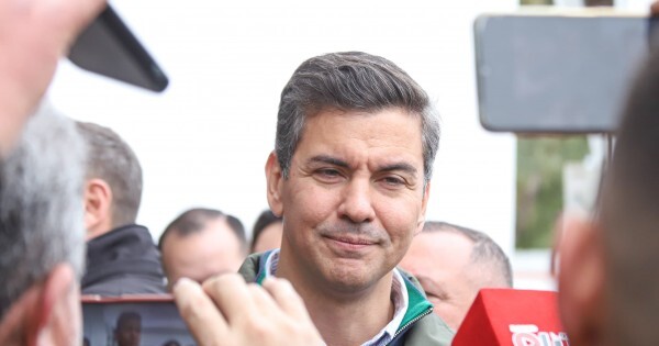 Peña dejará vacante la vocería presidencial para terminar con la puja entre Carro y Duarte