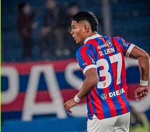 Con Diego León, la lista de paraguayos en la Premier League sigue creciendo