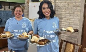 [VIDEO] ¡Miss Mundo Paraguay llevó una cena navideña a los índigenas del Chaco!