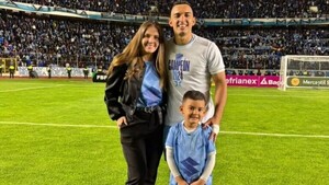 ¡Delantero Albirrojo espera su segunda bendición!