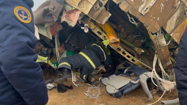 Video muestra cómo se estrelló el avión en Kazajistán: ¿Qué se sabe de las causas del accidente?
