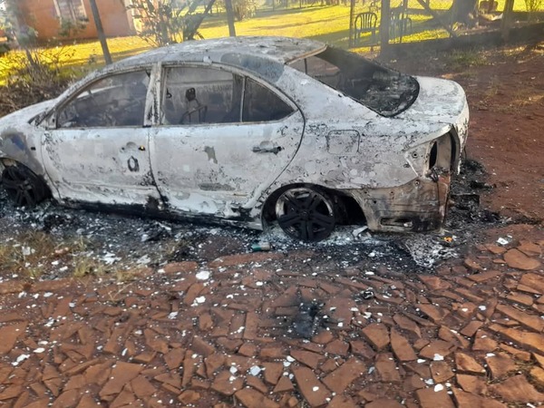 Homicidio y quema de vehículo tras fiesta en Pirapó - 1000 Noticias
