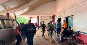 La Nación / Hospital Regional de CDE atendió a cuatro accidentados, uno de ellos en estado grave