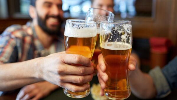 Salud alerta sobre el riesgo del consumo de alcohol en estas fiestas: Estas son las recomendaciones