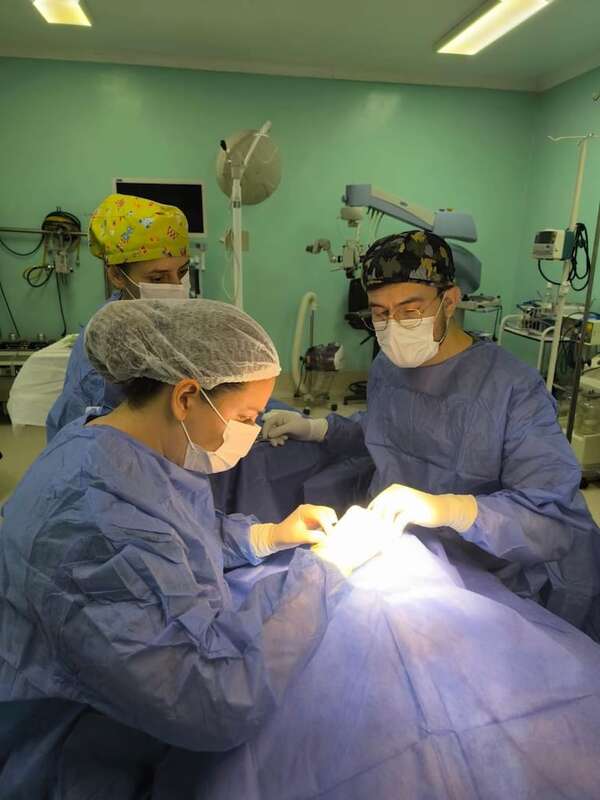 Hospital Acosta Ñu llevó a cabo sus primeras cirugías plásticas oculares en niños - Nacionales - ABC Color