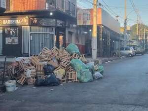 Luque: Navidad genera más de 112 toneladas de basura en el centro - Nacionales - ABC Color
