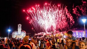 Encarnación: Multitudinaria concurrencia en la Playa San José para celebrar la Navidad