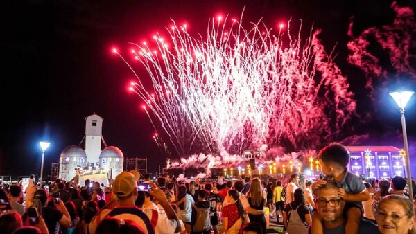 Encarnación: Multitudinaria concurrencia en la Playa San José para celebrar la Navidad