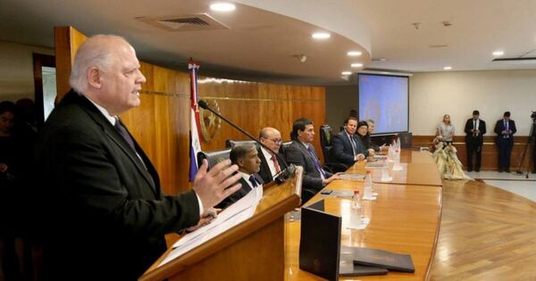 La Nación / Corte destacó avances en tecnología y récord de resoluciones judiciales