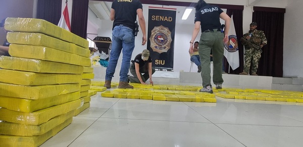 SENAD decomisa 430 kilos de cocaína de un camión en el Chaco