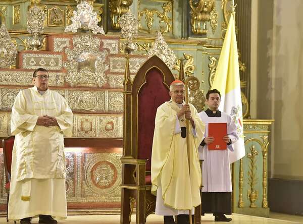 Cardenal Adalberto Martínez condenó “manos oscuras y sicarias” en Misa de Navidad - Nacionales - ABC Color