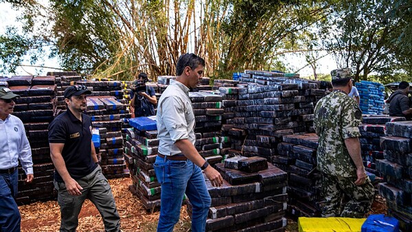 Peña no le suelta la mano a Jalil e insiste en renegociar con la DEA