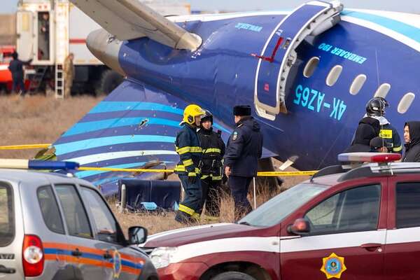 Rusia llama a no apresurarse con hipótesis sobre el siniestro del avión de AZAL - Mundo - ABC Color