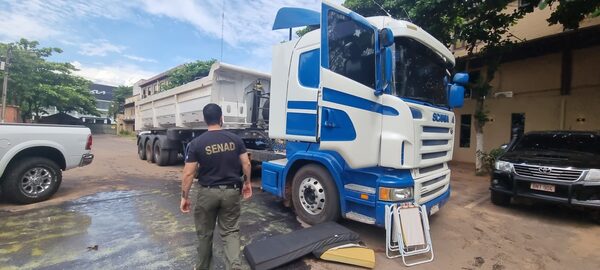 SENAD INTERCEPTÓ CARGAMENTO DE COCAÍNA OCULTO EN UN CAMIÓN EN EL CHACO PARAGUAYO